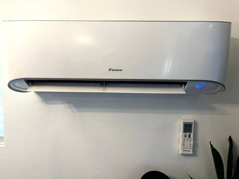 Mini Split Heat/Air Conditioning that can be set to any setting desired