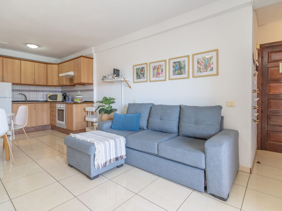 Elegant and modern. We feel at home in this place.