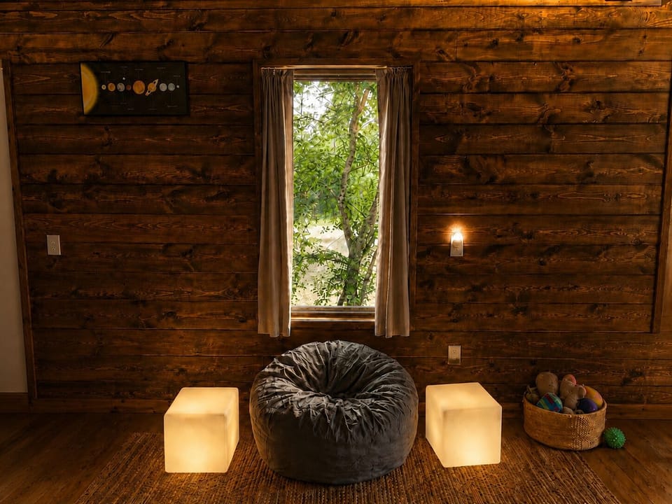 A calming retreat where kids and adults can recharge after a day of adventures in Broken Bow.