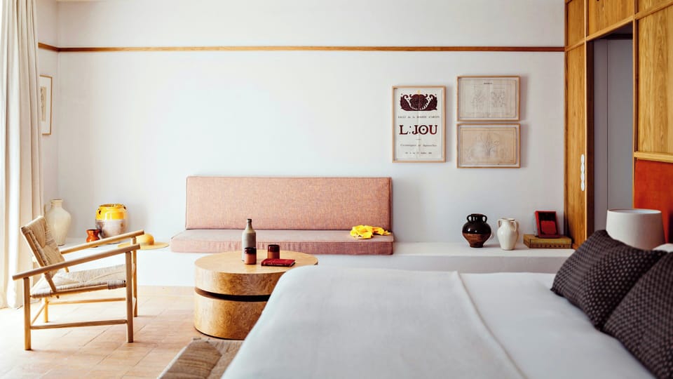 Deluxe Room | Premium bedding, minibar, in-room safe, blackout drapes