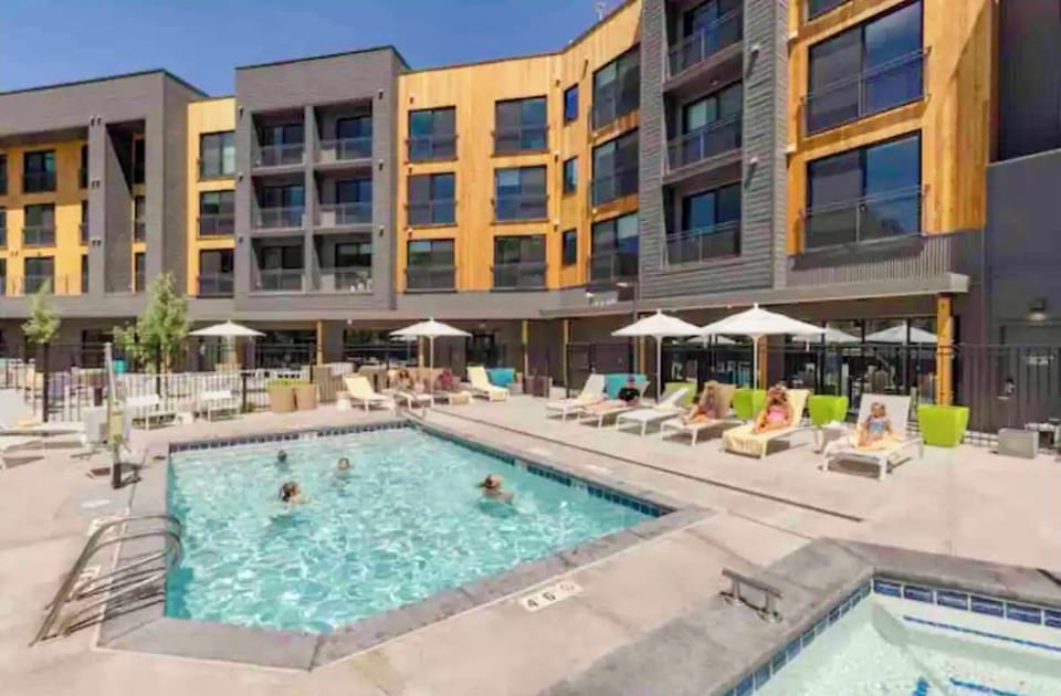 Pool and Hot Tub are open year round.