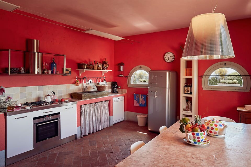 Cabinetry, Building, Lighting, Picture Frame, Countertop, Kitchen, Wood, Interior Design, Table, Home Appliance