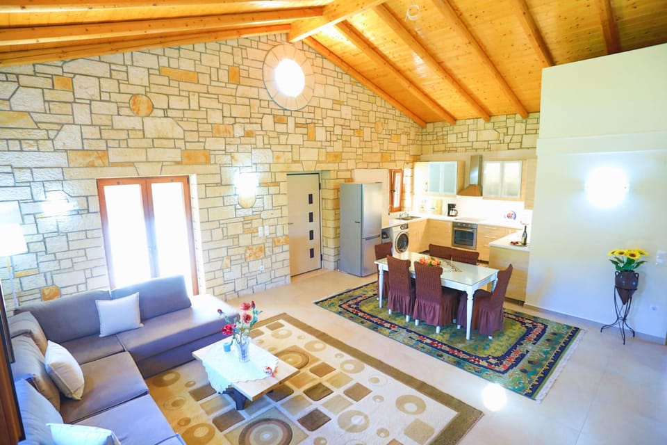 House, Smoking | 2 bedrooms