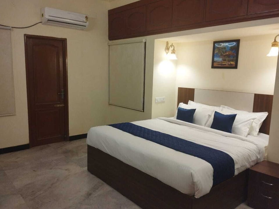 Deluxe Single Room | Free WiFi