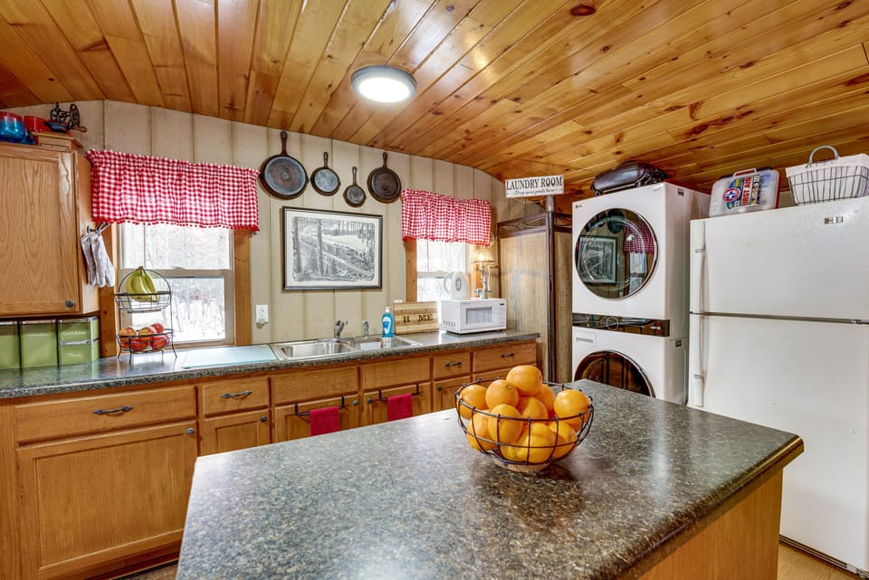 Cottage (2 Bedrooms) | Interior