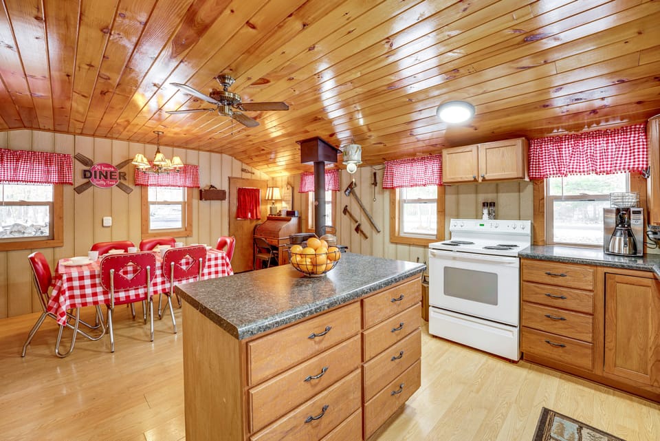 Cottage (2 Bedrooms) | Interior
