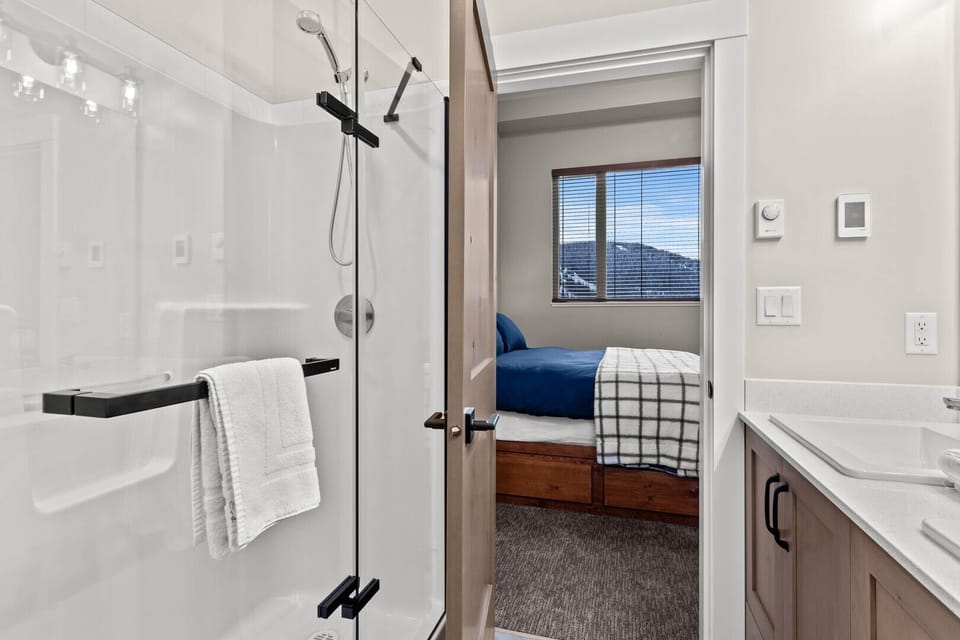 Powder Heights #18 3 Bedroom Townhouse House in British Columbia