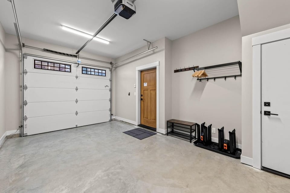 Townhome, 3 Bedrooms | Interior