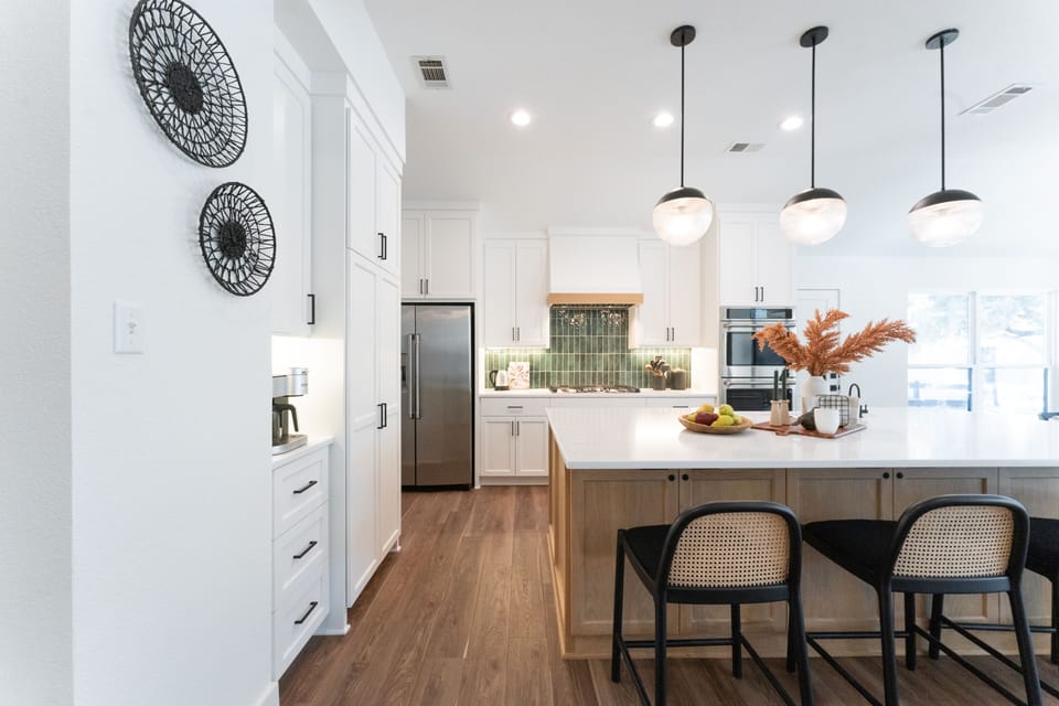 Modern Kitchen - Walker Luxury Vacation Rentals