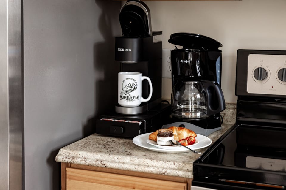 Showcase your inner barista with our coffee maker and keurig machine 
