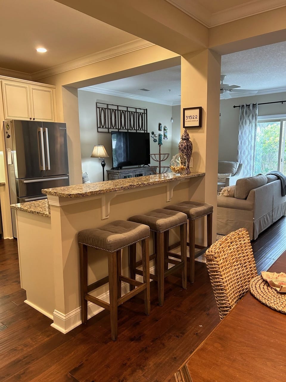 Kitchen Bar