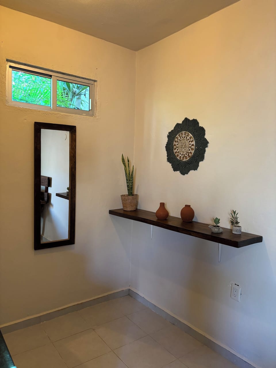 Basic Double Room | WiFi (free), individually decorated, bed sheets