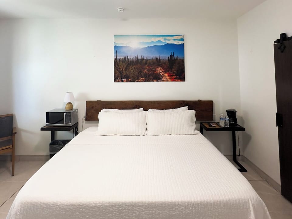 Standard Single Room | WiFi (free), bed sheets