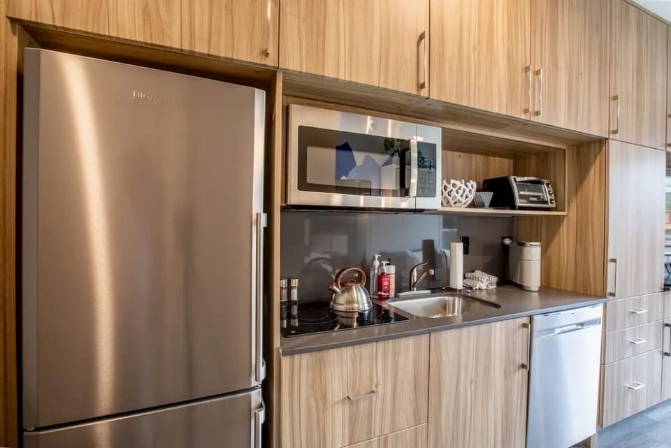 Fully stocked kitchenette