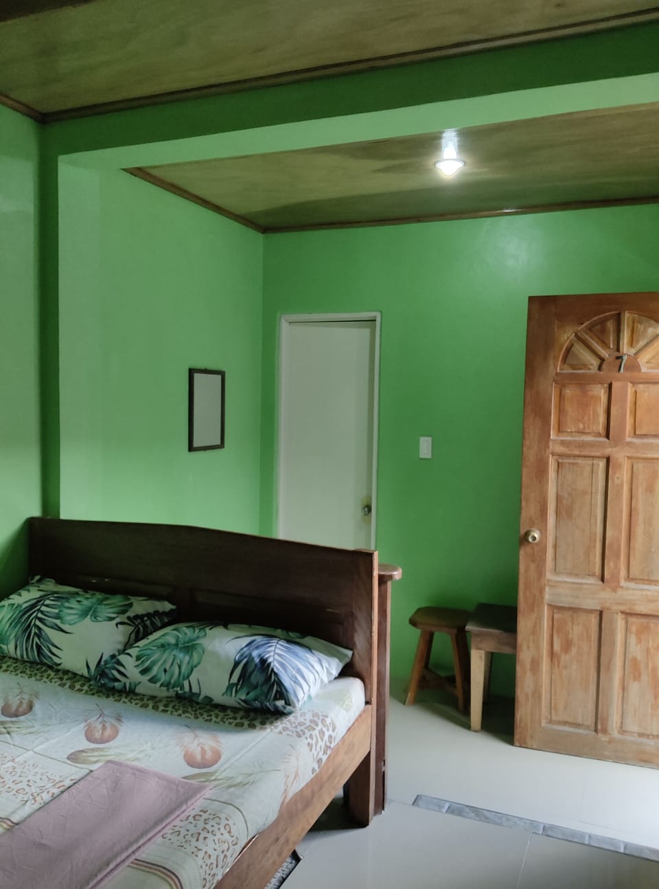 Family Quadruple Room, 1 Bedroom | Desk, WiFi (free), individually furnished, bed sheets