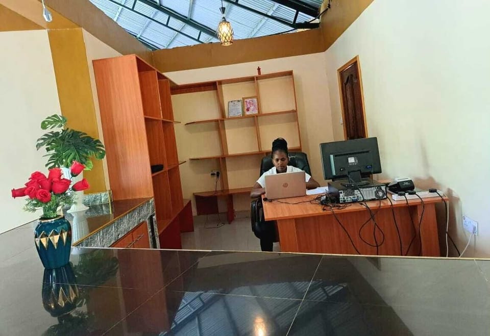 Iretet Mara Lodge Hotel in Kenya