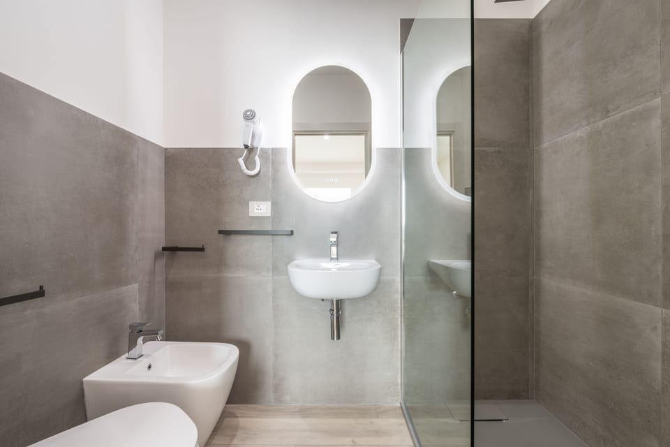 Standard Room, 1 Bedroom | Bathroom | Shower, rainfall showerhead, free toiletries, hair dryer