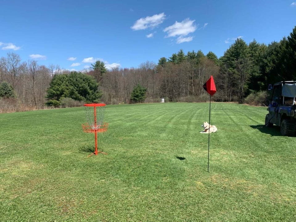 3 hole disc golf