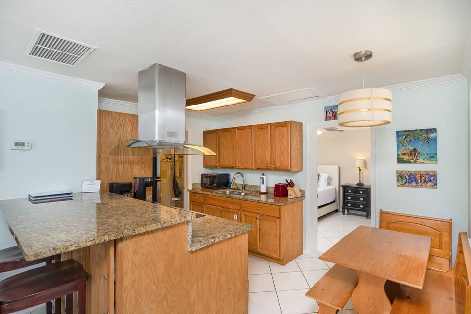Apartment (Oceans 13 Unit A) | Exterior