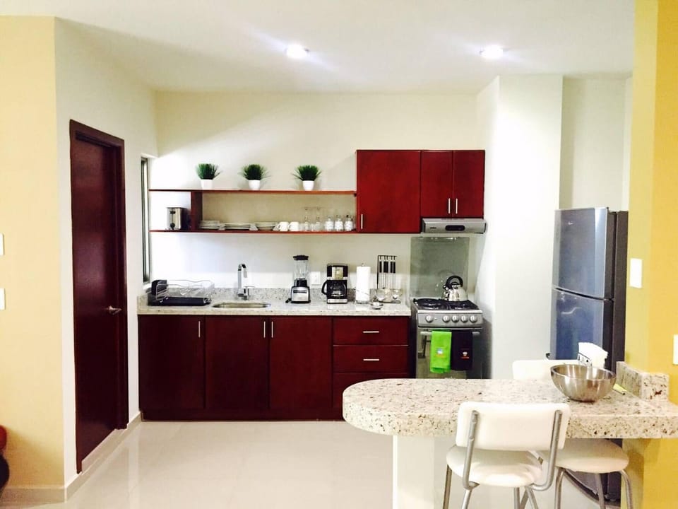 Condo, 2 Bedrooms | Interior