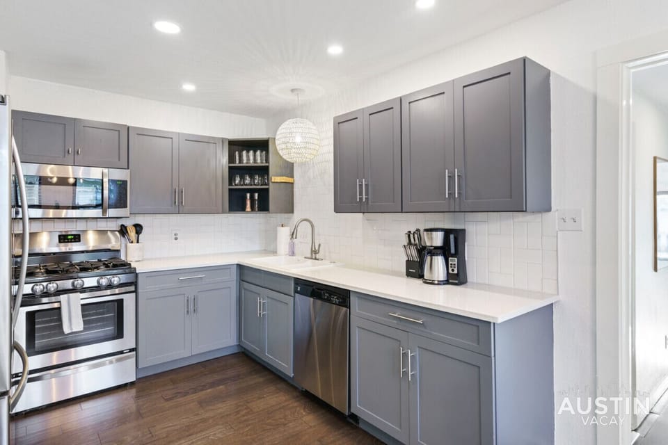 Full kitchen with all the essentials plus dishwasher and pantry