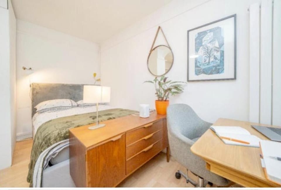 Studio | 1 bedroom, iron/ironing board, free WiFi, bed sheets