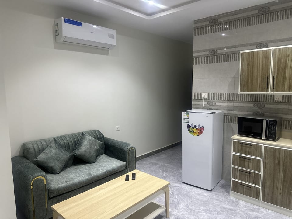 Deluxe Suite | Living area