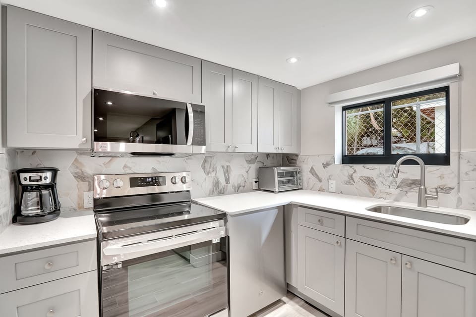 Family Villa, 3 Bedrooms | Private kitchen | Full-size fridge, microwave, oven, stovetop