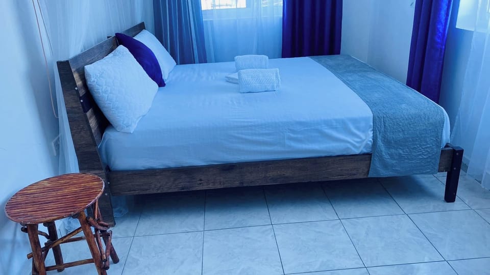 Apartment | 3 bedrooms, iron/ironing board, free WiFi, bed sheets