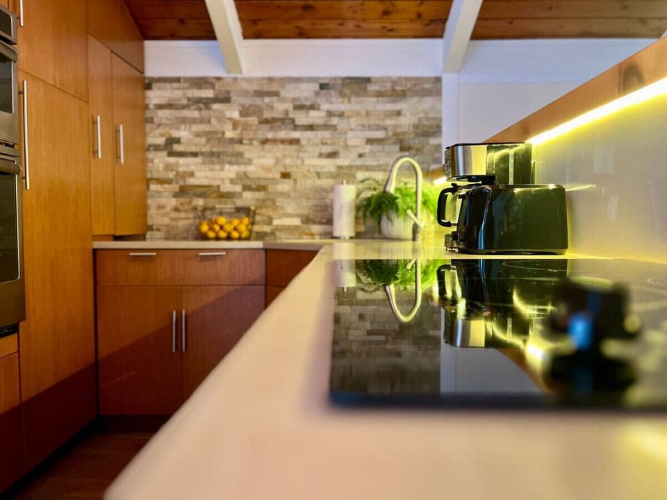 Culinary convenience: enjoy our kitchen equipped with a GE electric stove