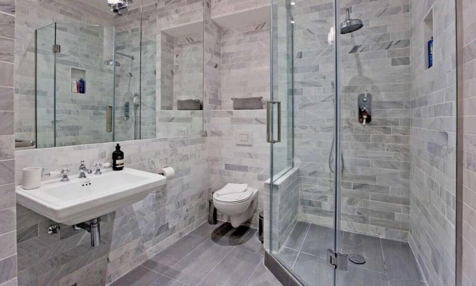 A Refreshing Bathroom Escape