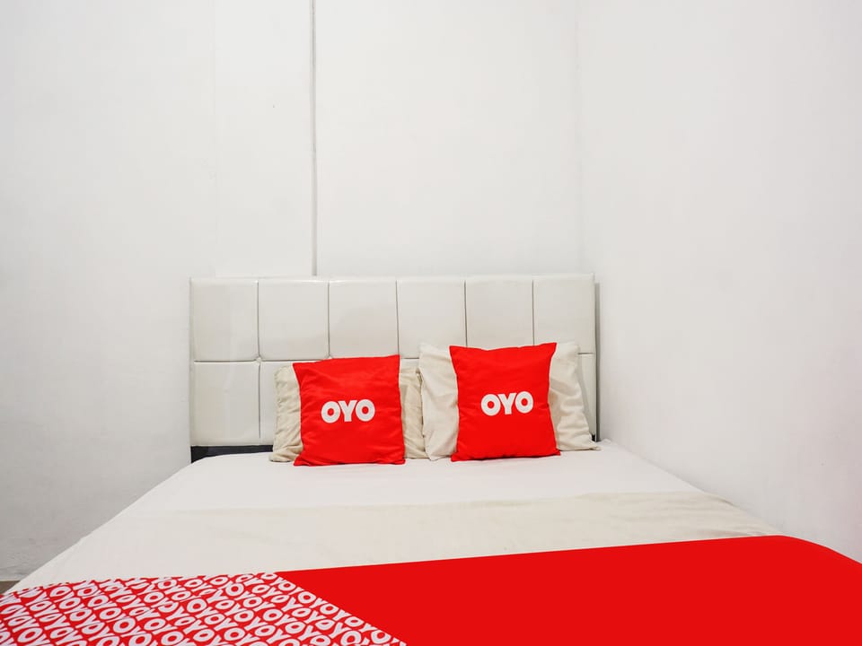 Deluxe Double Room | Free WiFi, bed sheets