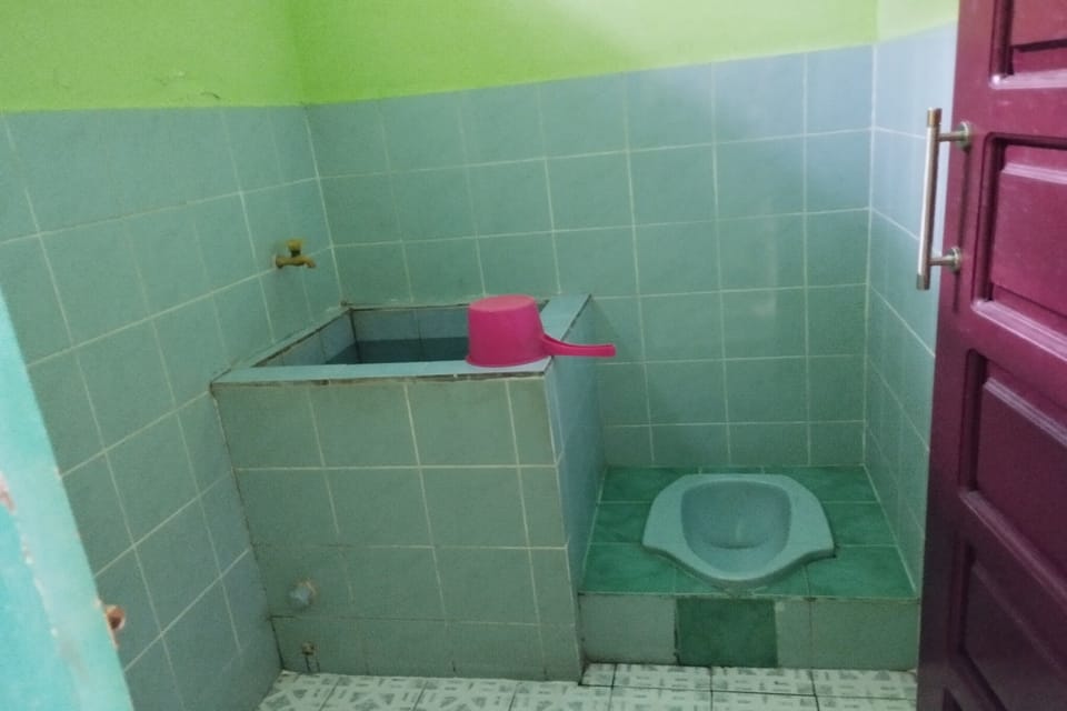 Double Room | Bathroom | Shower, soap