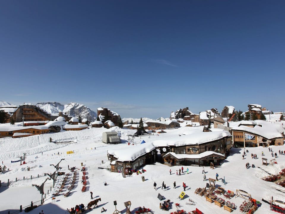 Snow and ski sports