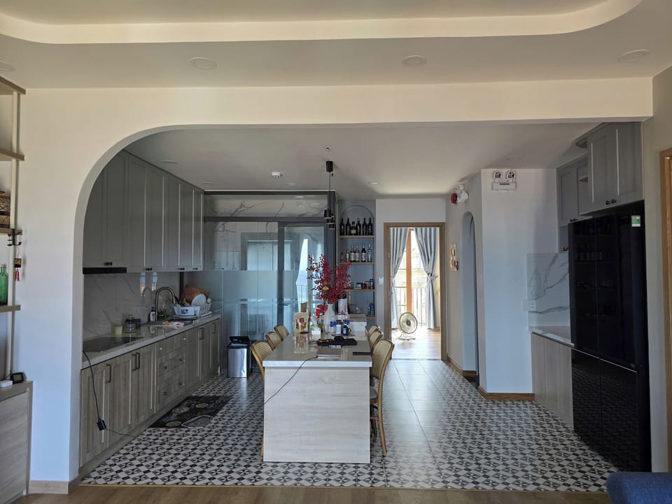 Luxury Apartment, 2 Bedrooms, Ocean View | Private kitchen | Paper towels