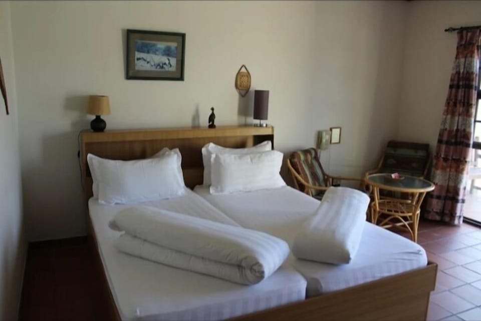 Basic Double Room | Desk, laptop workspace, WiFi (free), individually furnished