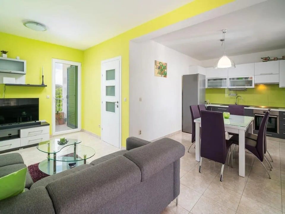 Villa (Five Bedroom Villa with Swimming pool) | Private kitchen | Fridge