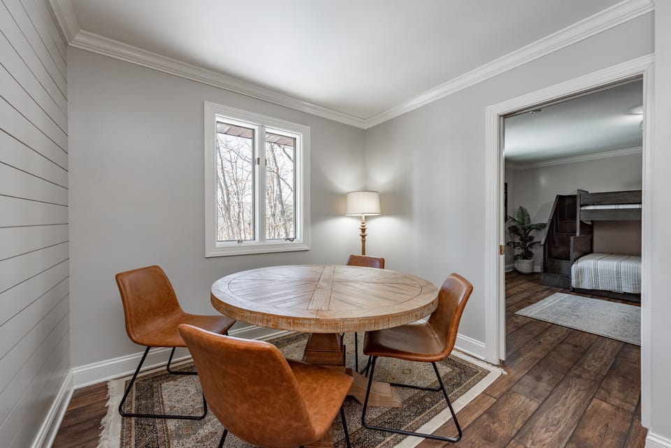 Sitting Area on Upper Level