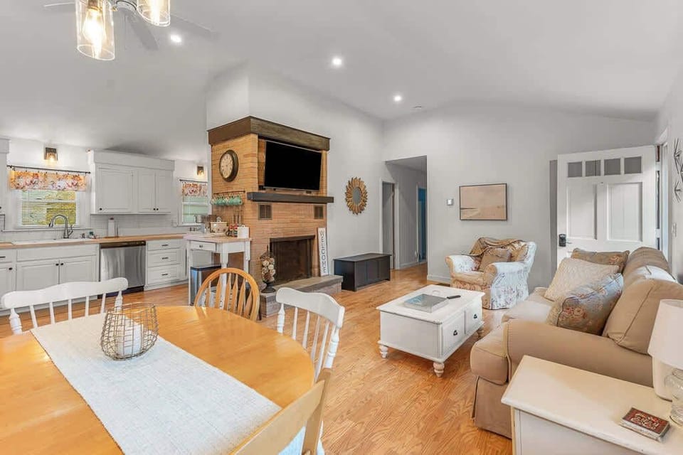 House, Multiple Beds, Patio, Garden View (Cappawack Cottage) | Living area | 42-inch flat-screen TV with cable channels, TV