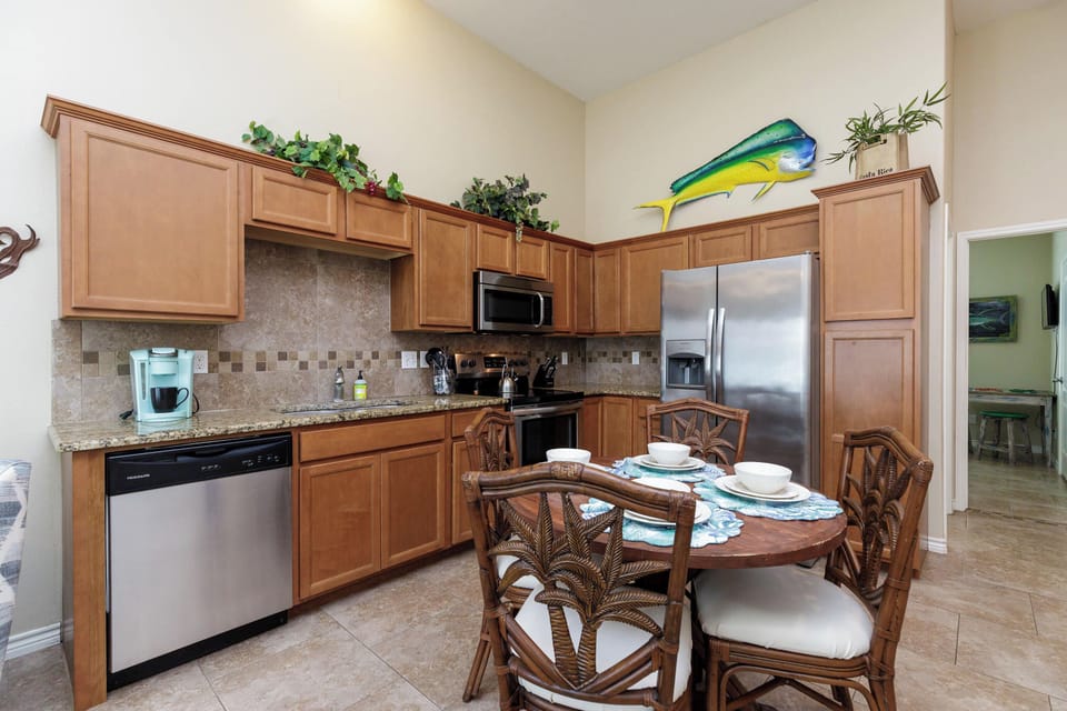 Townhome, Multiple Beds, Kitchen (Island Time) | Private kitchen | Fridge, microwave, oven, stovetop