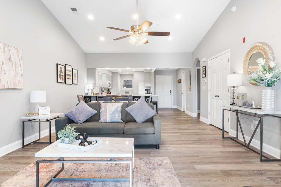 Condo, Multiple Beds, Patio, Mountain View (Great Escape II ) | Living area | 42-inch flat-screen TV with digital channels, fireplace