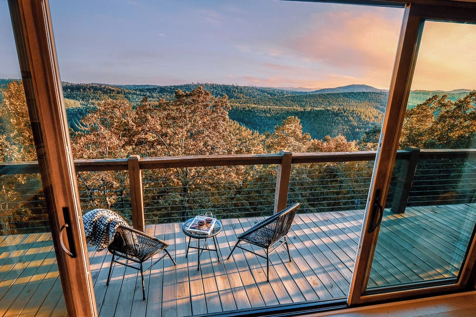 Incredible sunsets with 180 degree views are perfect for taking in the view and enjoying a fresh coffee or your favorite beverage.