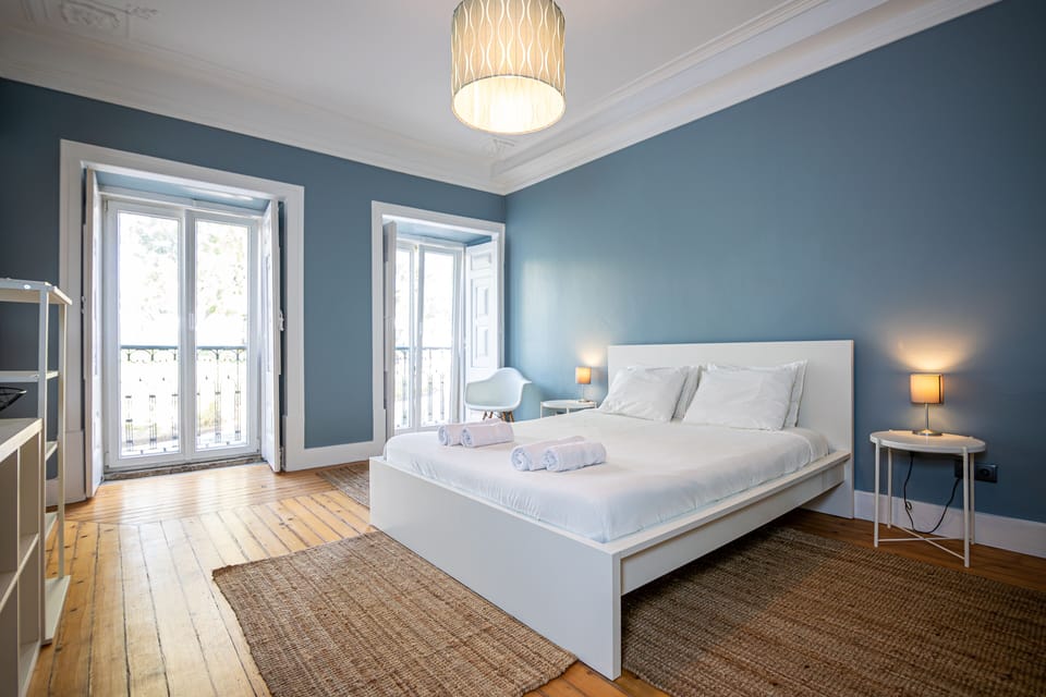 Standard Triple Room | Blackout drapes, iron/ironing board, free WiFi, bed sheets