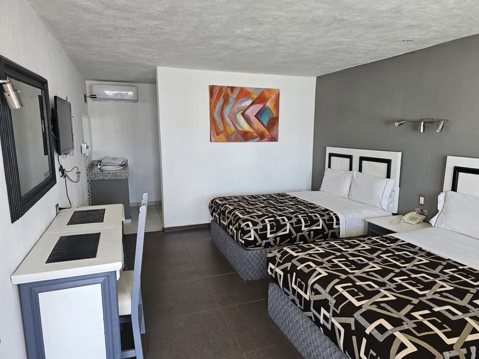 Basic Double Room | Free WiFi, bed sheets