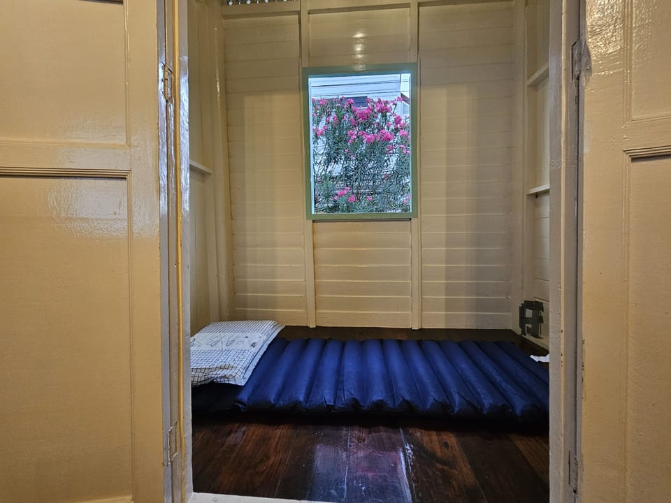 Comfort Room, 1 Bedroom, Non Smoking | 1 bedroom, free WiFi, bed sheets