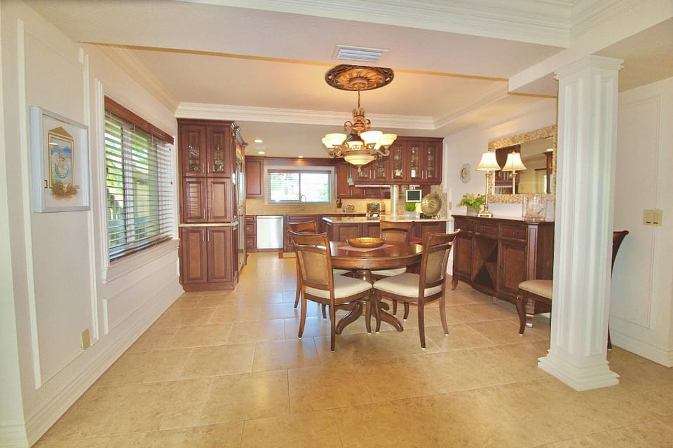 The dining room area offers seating for 4.