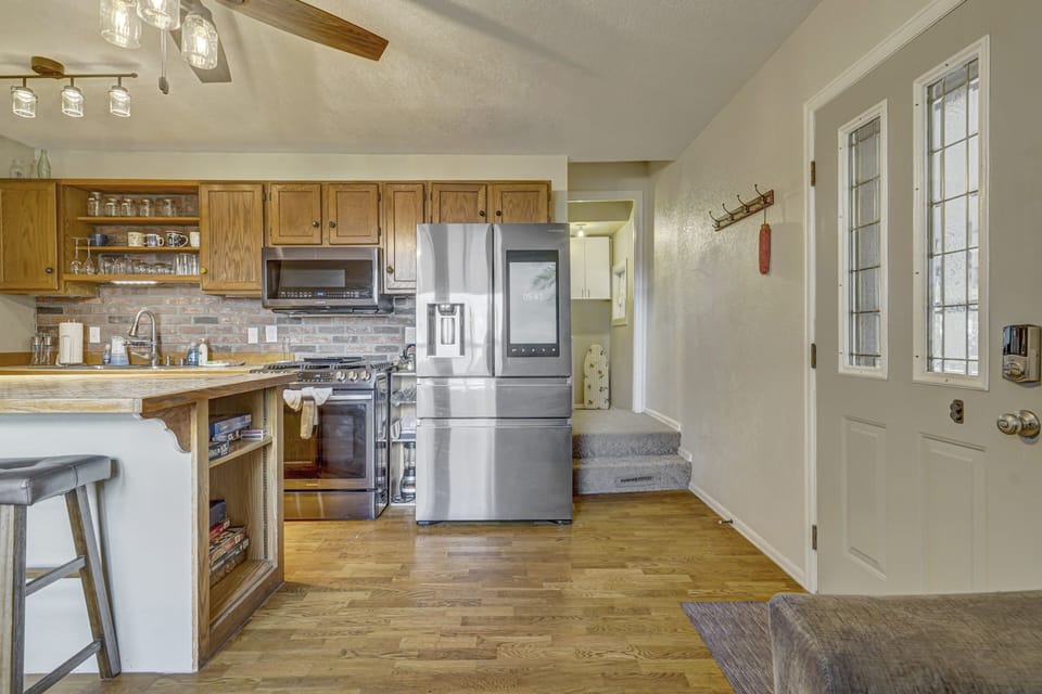 House | Private kitchen | Fridge, microwave, oven, dishwasher