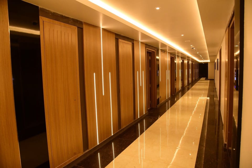 Hotel Grand Serene Mysore Hotel in Mysuru