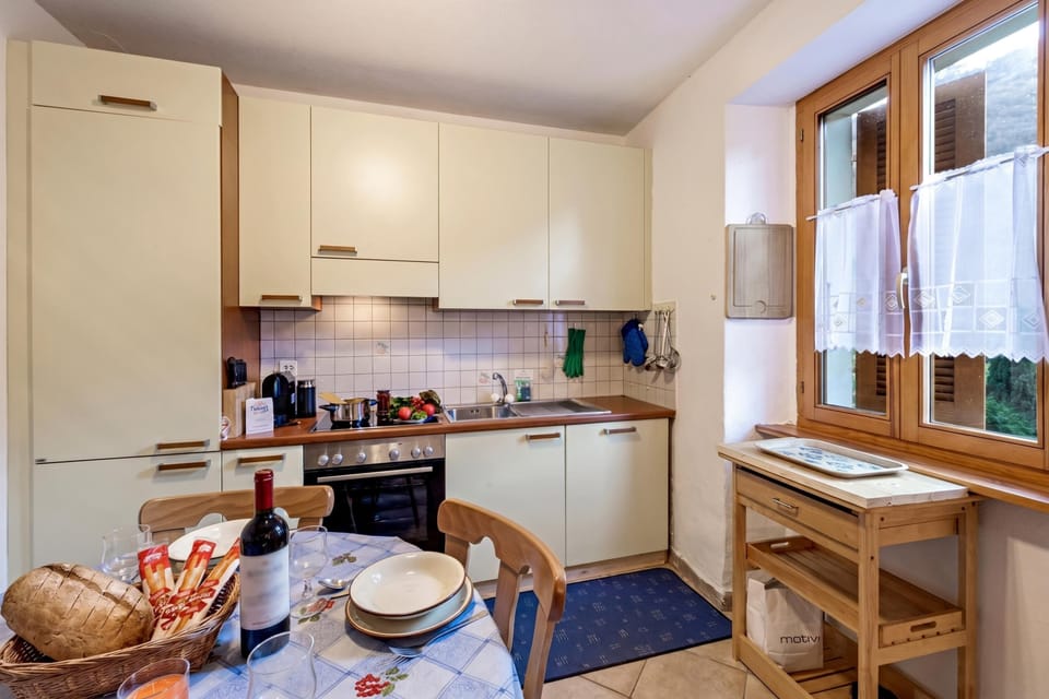 Standard House, Multiple Bedrooms, Mountainside (Casa Lara) | Private kitchen | Fridge, oven, stovetop, dishwasher