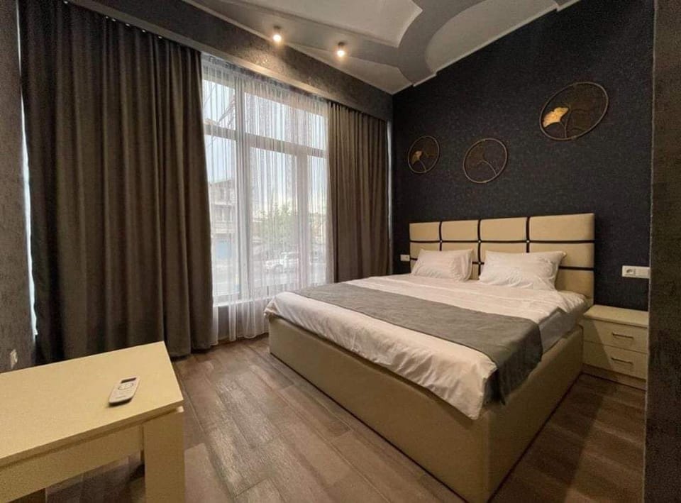 Egyptian cotton sheets, premium bedding, memory foam beds, minibar